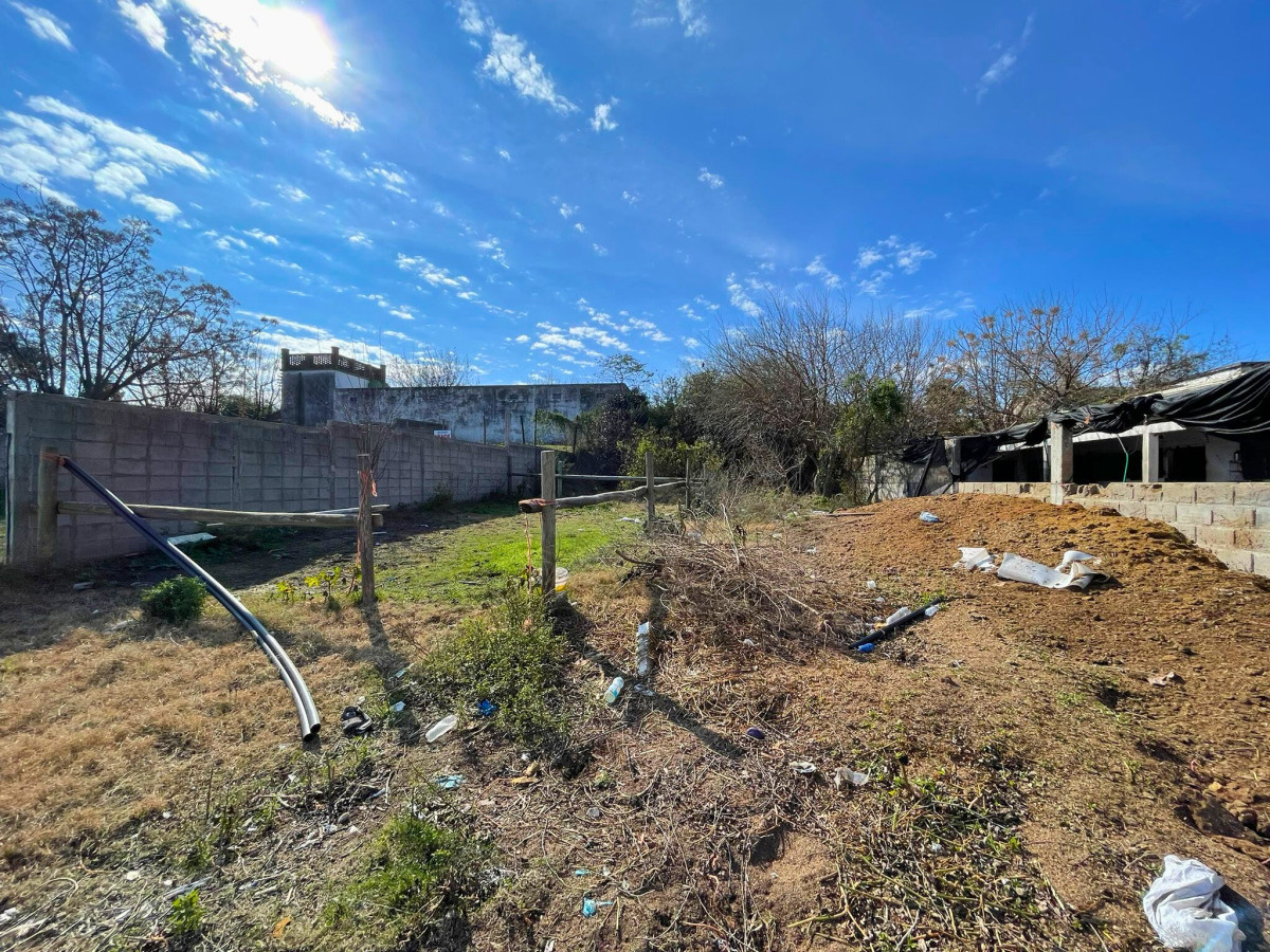 Terreno ID.144 - Lote de 514 m² frente al Hipódromo de Colonia