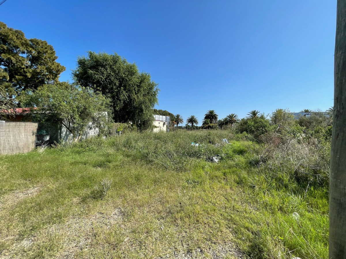Terreno ID.9 - Terreno en Venta 300M - Los Altos del Calabre, Colonia del Sacramento