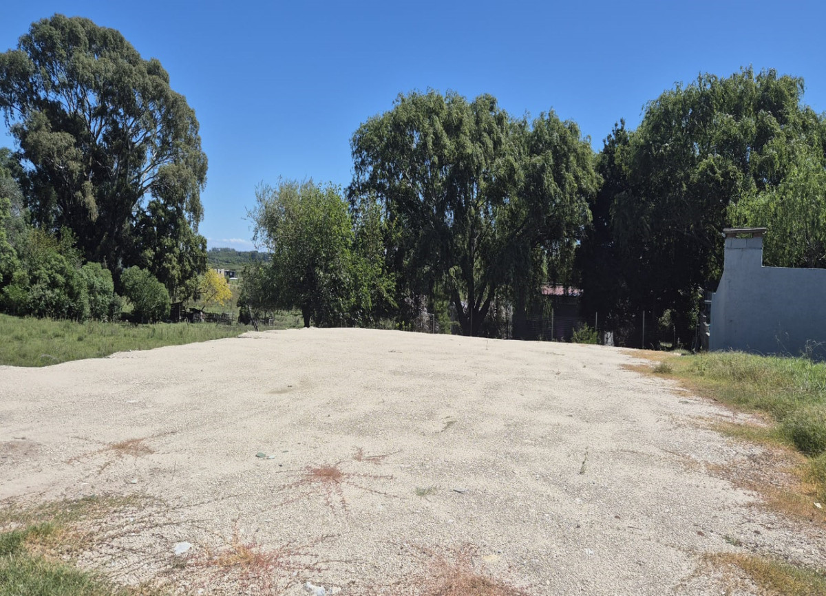 Terreno ID.121 - Terreno en Venta sobre Avenida J. Carballo – Colonia del Sacramento