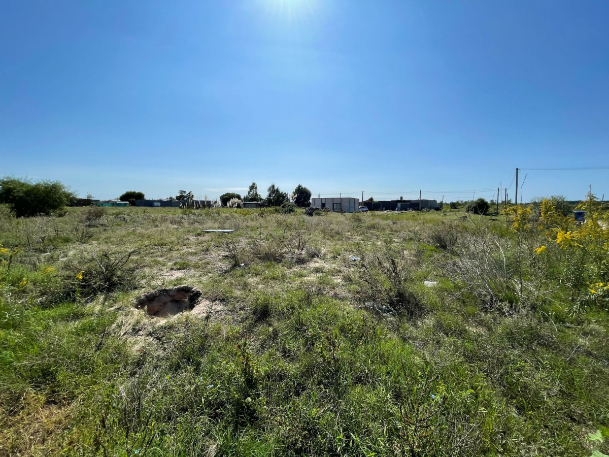 Terreno ID.12 - Terreno en Venta - Barrio Los Nogales, Colonia del Sacramento