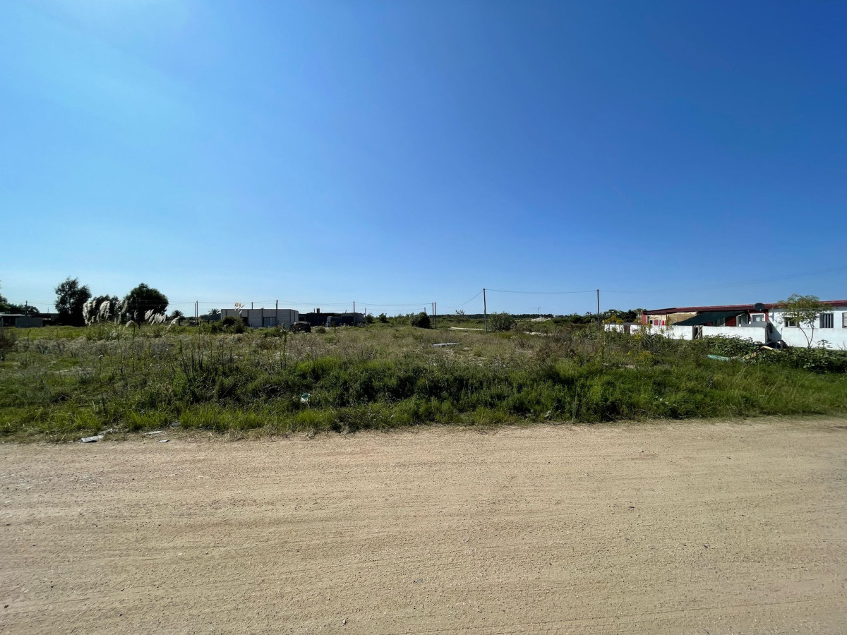 Terreno en Venta - Barrio Los Nogales, Colonia del Sacramento
