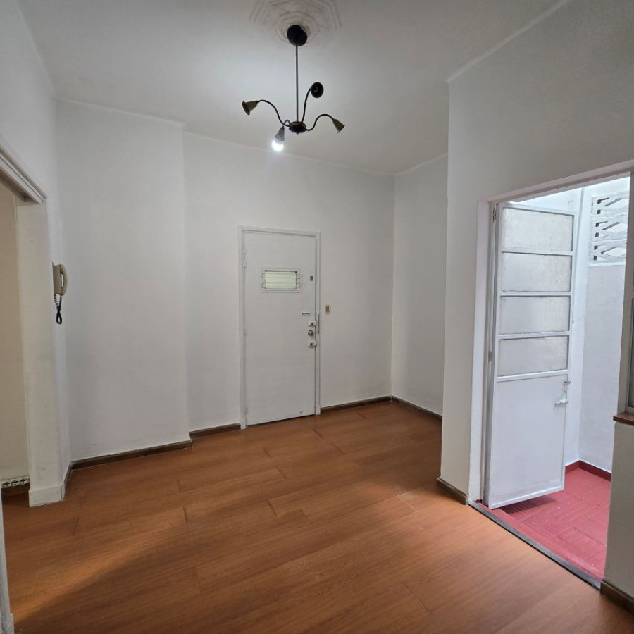 Apartamento ID.235 - Alquiler apartamento Centro 1 dormitorio y patio