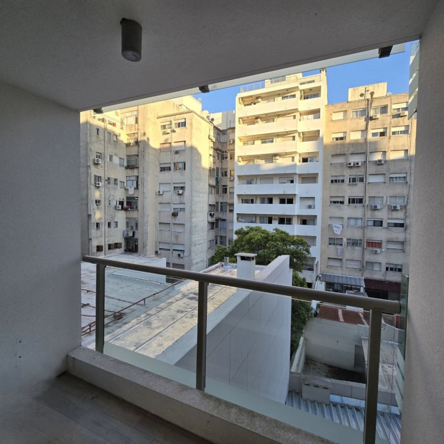 Apartamento ID.122 - Alquiler Monoambiente en Pocitos con amenities y opción cochera.