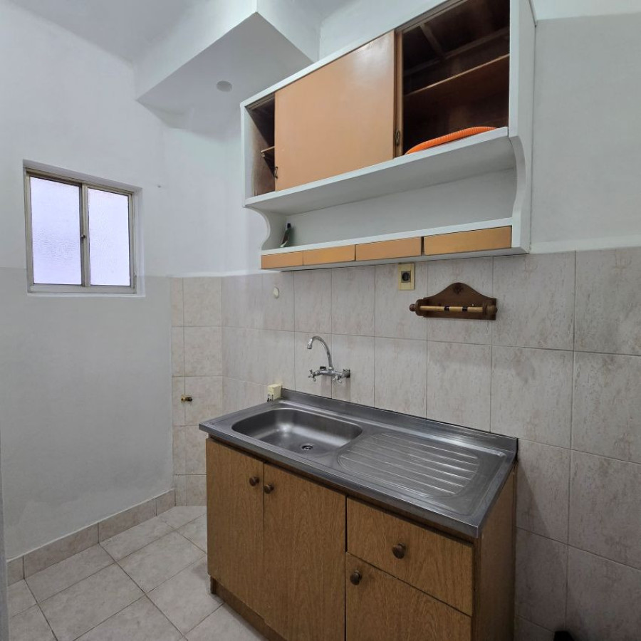 Apartamento ID.235 - Alquiler apartamento Centro 1 dormitorio y patio