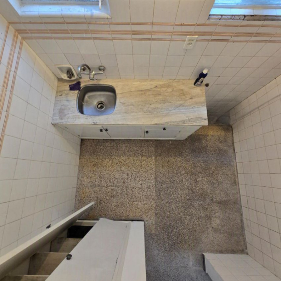 Apartamento ID.153 - Alquiler Apartamento en zona Centro, 3 dormitorios, baño y balcón