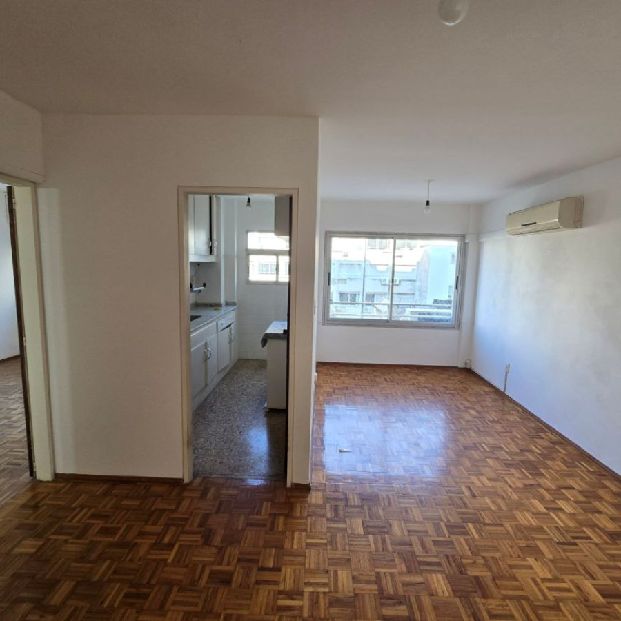Apartamento ID.94 - Alquiler apartamento en Centro 1 dormitorio bajos gastos comunes.