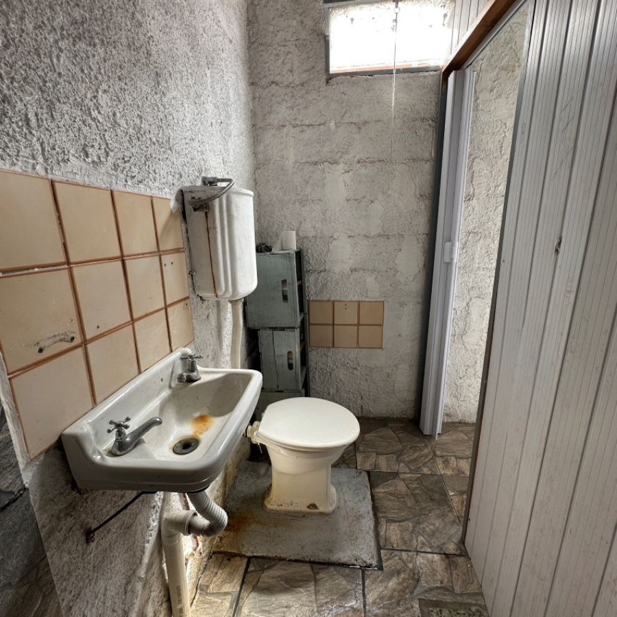 Apartamento ID.13 - Alquiler Apartamento En Capurro 1 Dormitorio Con Lugar Para Vehículo.