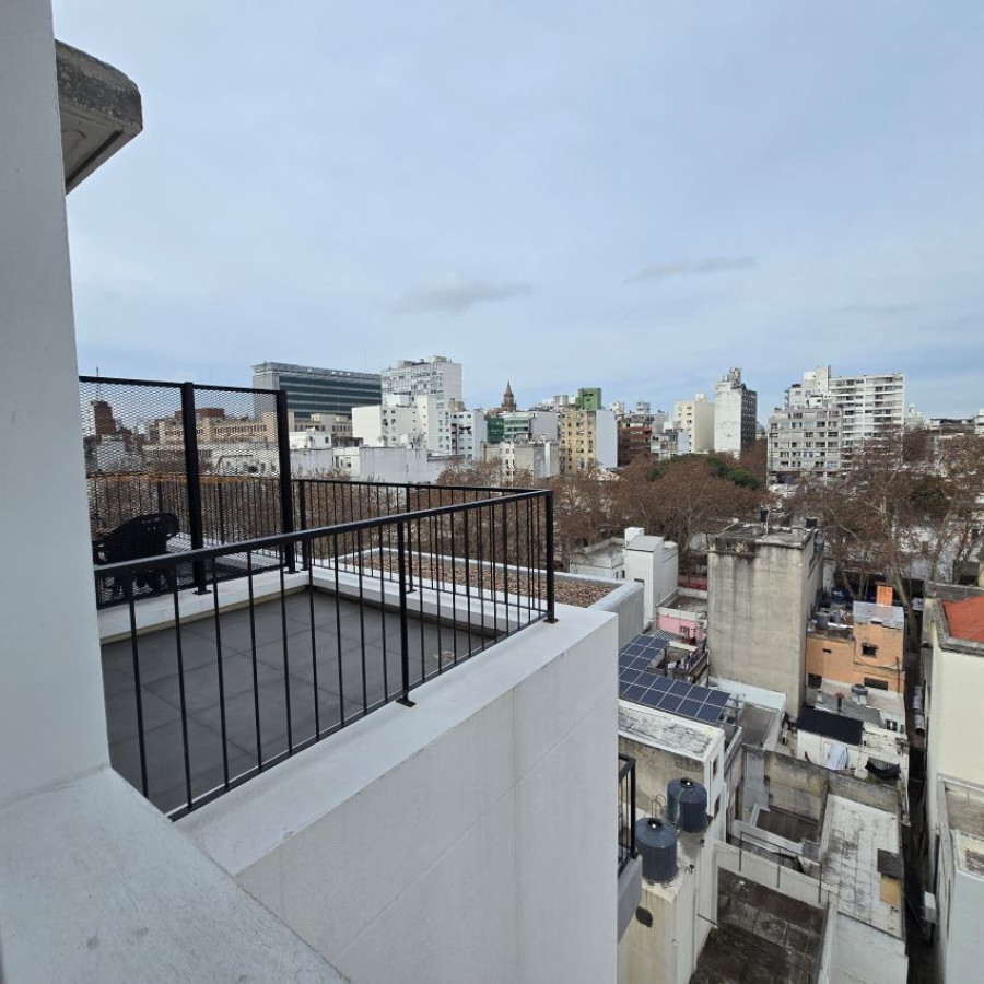 Apartamento ID.220 - Alquiler apartamento penthouse Centro 2 dormitorios a estrenar con opción a arrendar garaje.