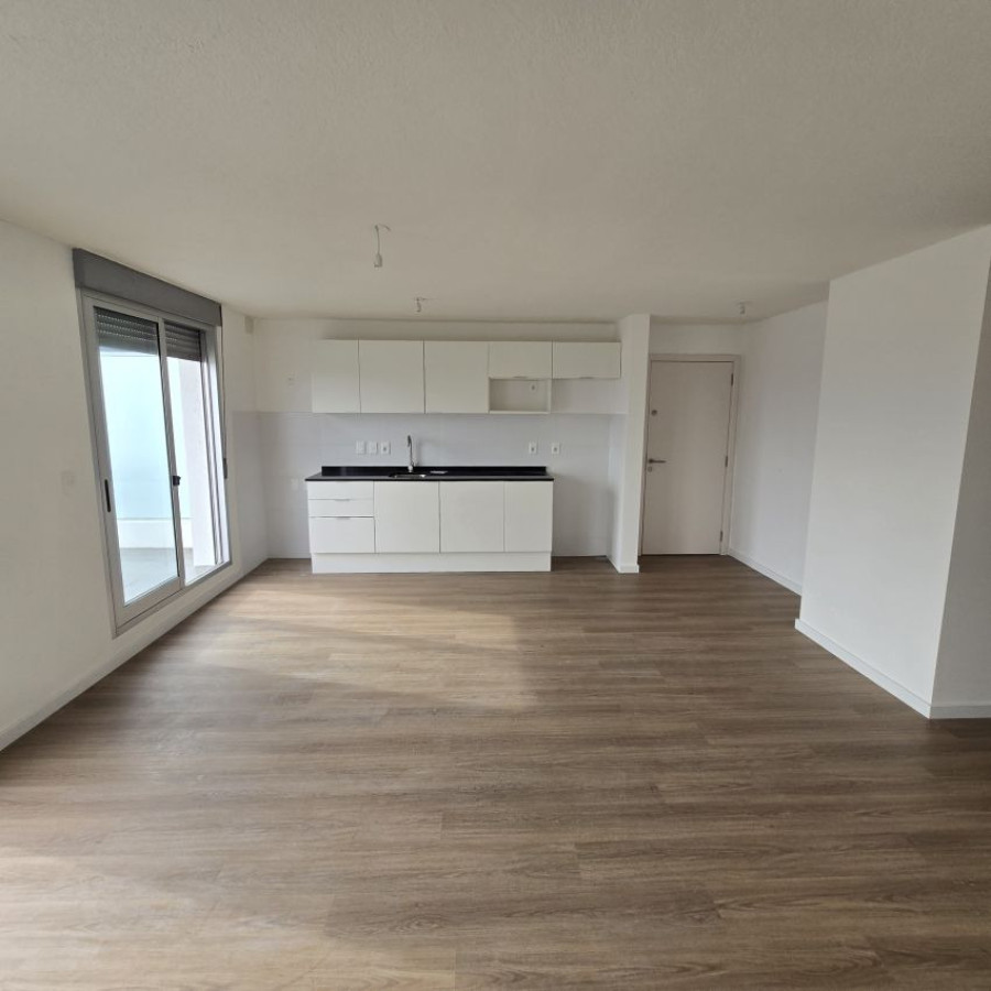 Apartamento ID.220 - Alquiler apartamento penthouse Centro 2 dormitorios a estrenar con opción a arrendar garaje.