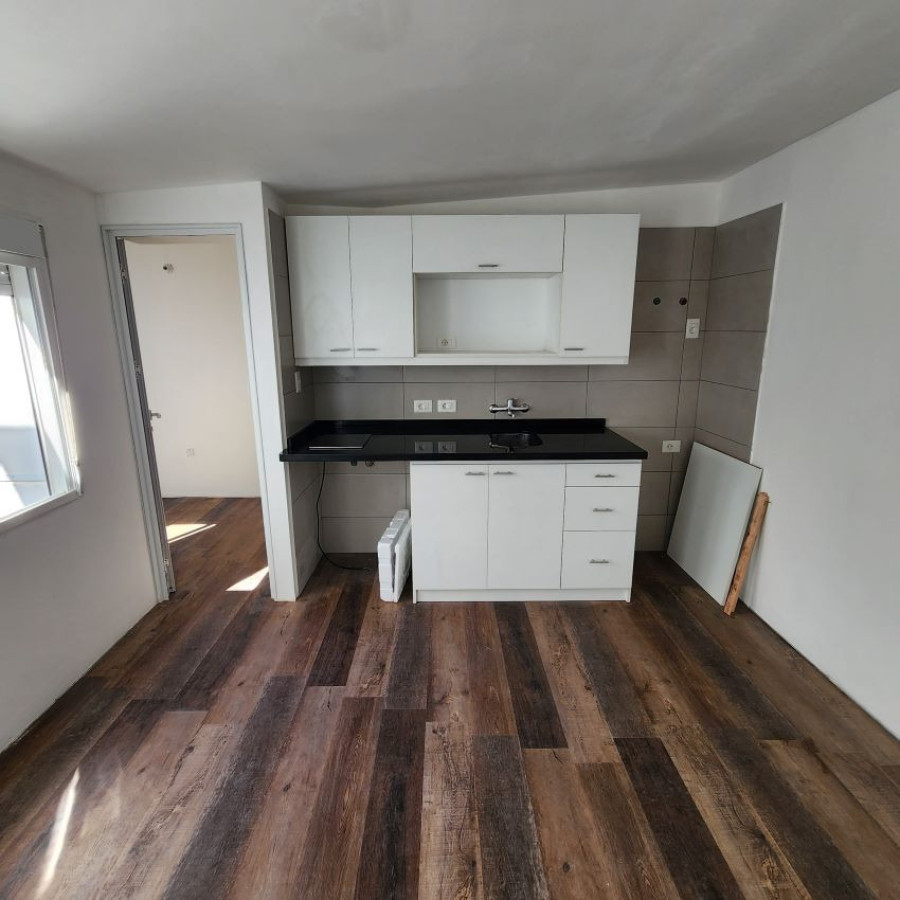 Apartamento ID.188 - Alquiler Apartamento 1 dormitorio a estrenar en Centro con bajos gastos comunes.