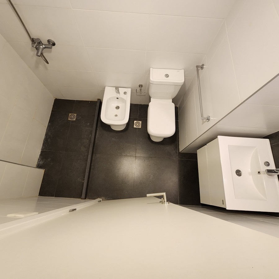 Apartamento ID.70 - Alquiler apartamento en Brazo Oriental 2 dormitorios y parrillero.