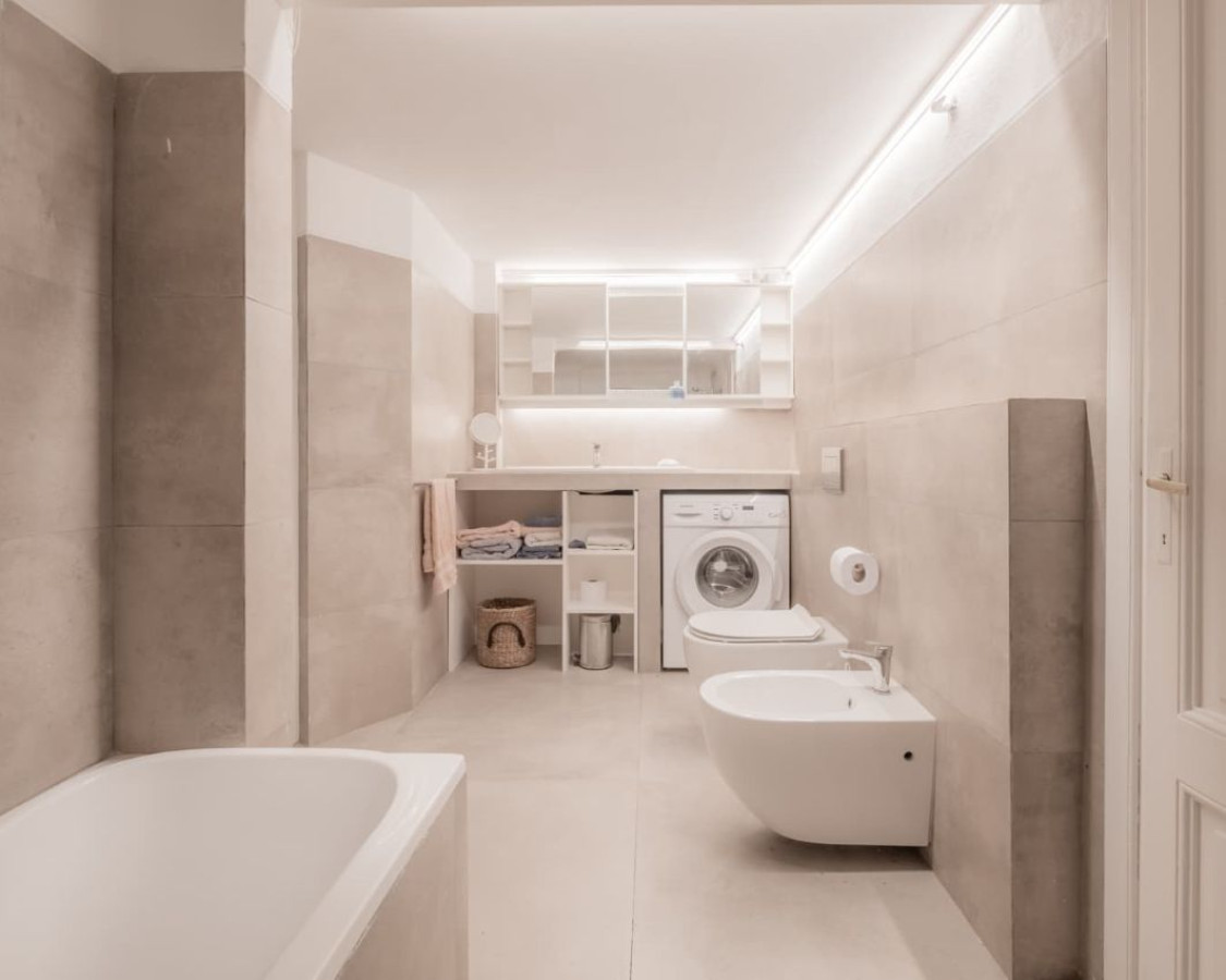 Apartamento ID.74 - Venta apartamento Ciudad Vieja 2 dormitorios, baño y monoambiente/oficina.