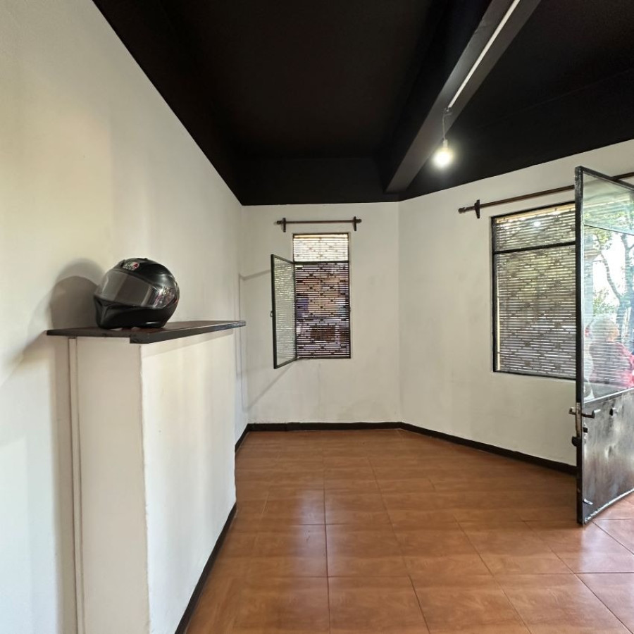 Apartamento ID.20 - Venta Ideal Inversor Con Renta Apartamento En Barrio Sur 1 Dormitorio Sin Gastos Comunes.