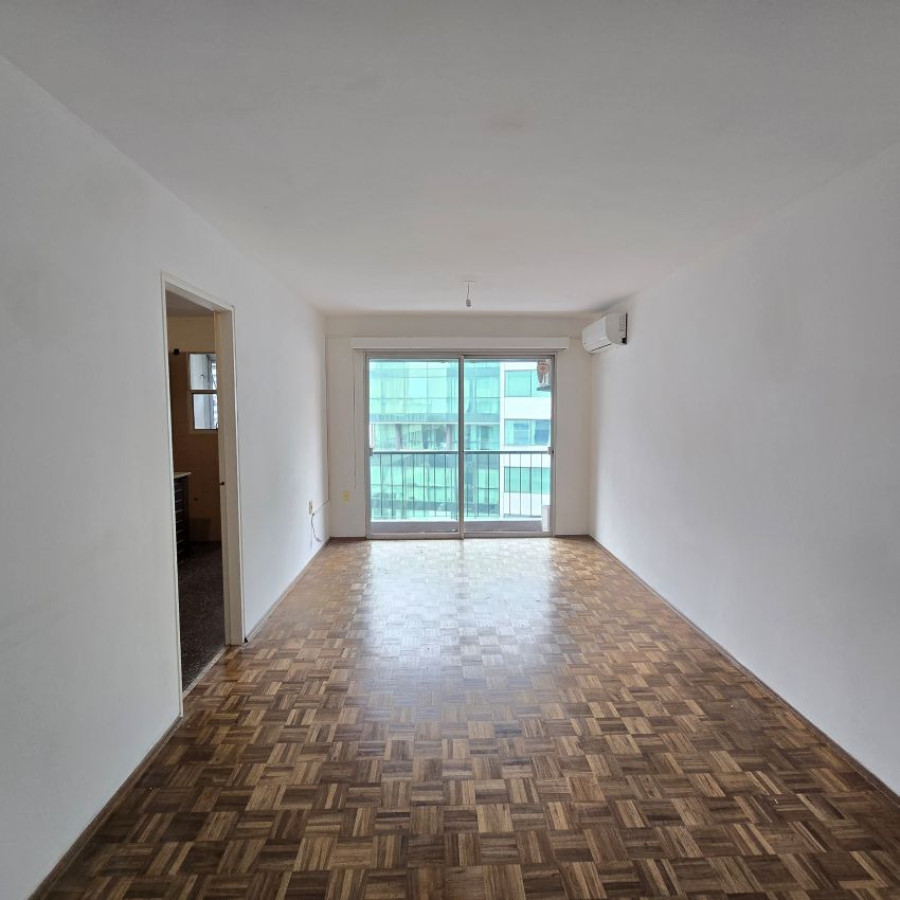 Apartamento ID.222 - Venta apartamento, 3 dormitorios, 2 baños, Cordon.