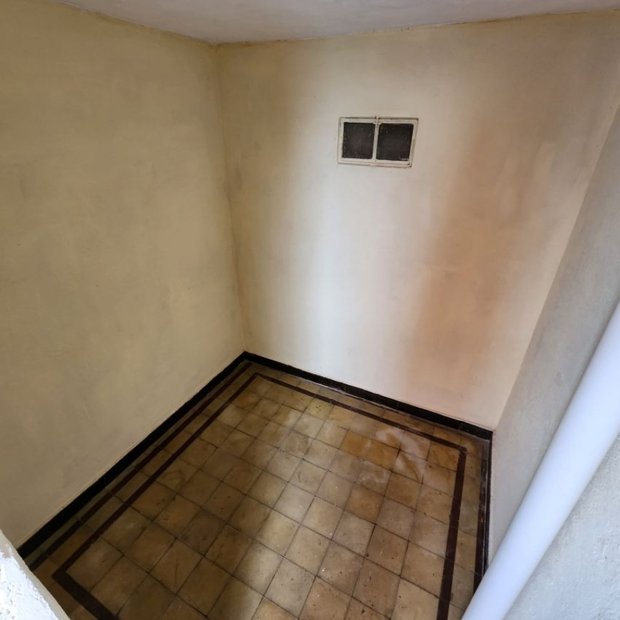 Apartamento ID.23 - Venta Apartamento La Blanqueada Reciclado 2 Dormitorios, Escritorio Y Altillo Sin Gastos Comunes. Financiado, Entrega Más Cuotas.