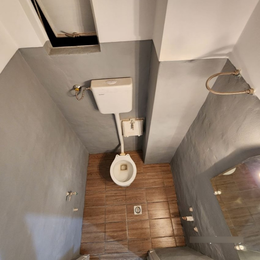 Apartamento ID.26 - Apartamento A La Venta En Pocitos Con Buena Renta, 2 Dormitorios, Garage Y Patio.