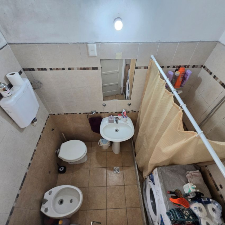 Apartamento ID.153 - Alquiler Apartamento en zona Centro, 3 dormitorios, baño y balcón