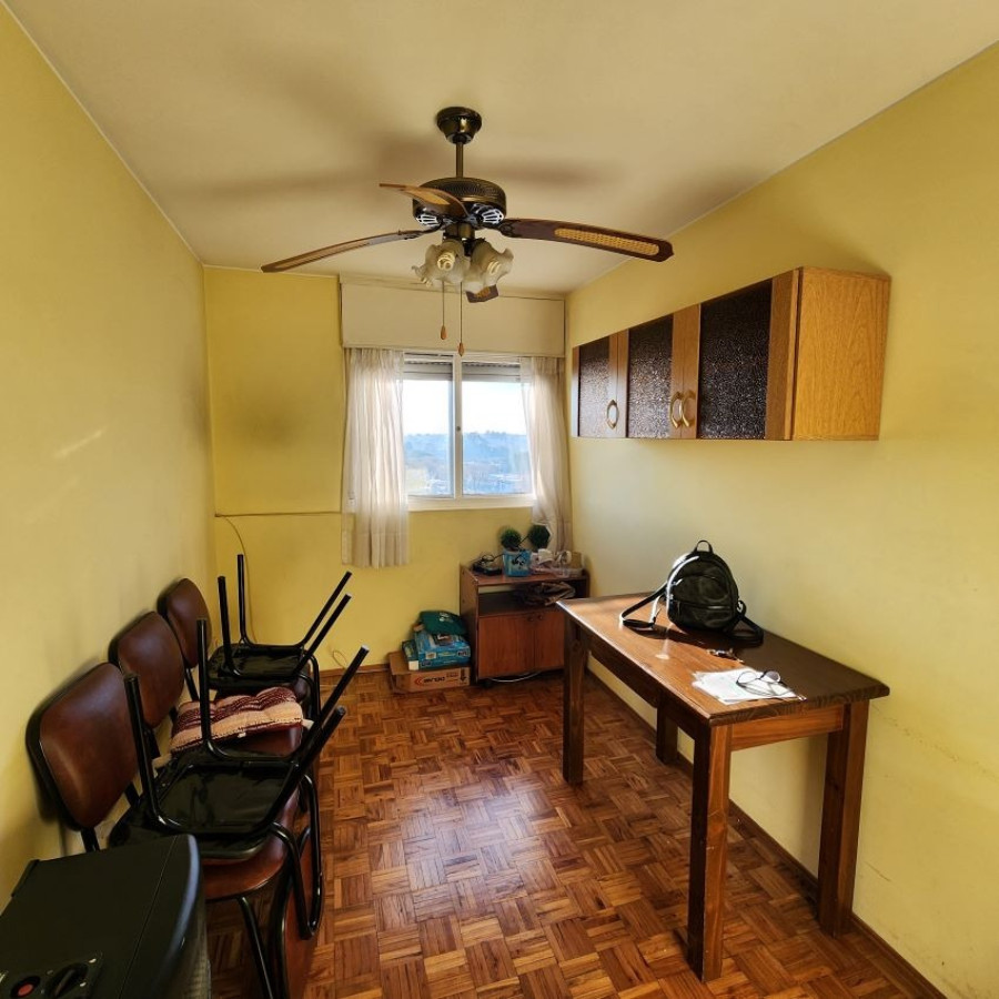 Apartamento ID.27 - Venta Apartamento Nuevocentro Shopping, 3 Dormitorios.
