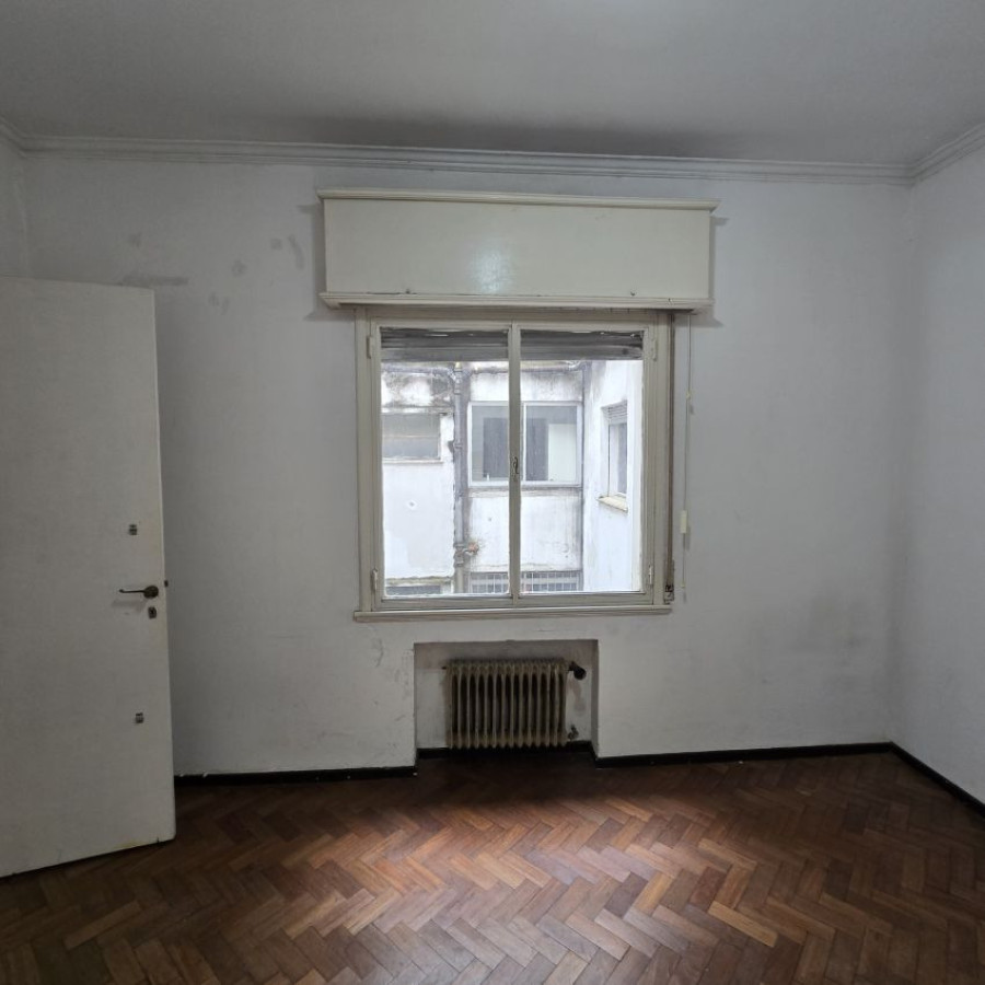 Apartamento ID.194 - Alquiler apartamento Ciudad Vieja 96 mt2, 2 dormitorios.