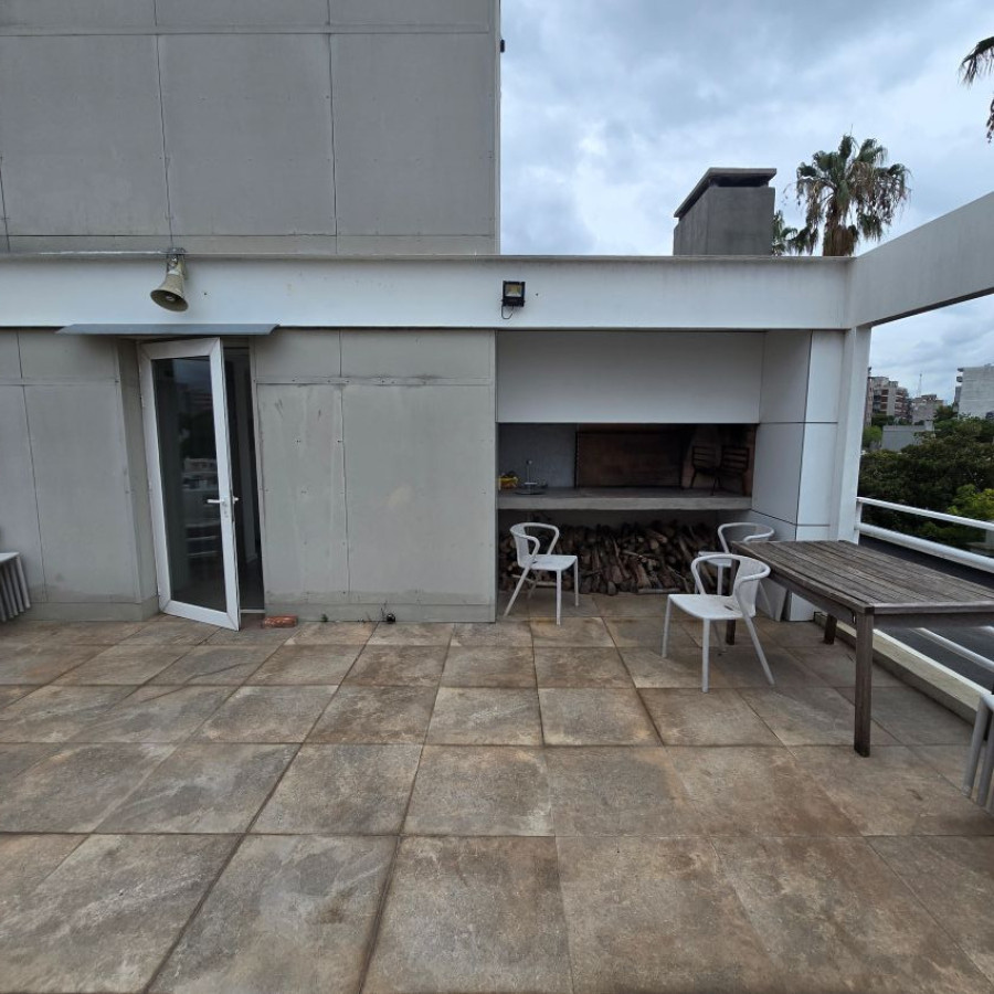 Apartamento ID.162 - Alquiler apartamento en Punta Carretas 1 dormitorio con acceso a parrilleros.