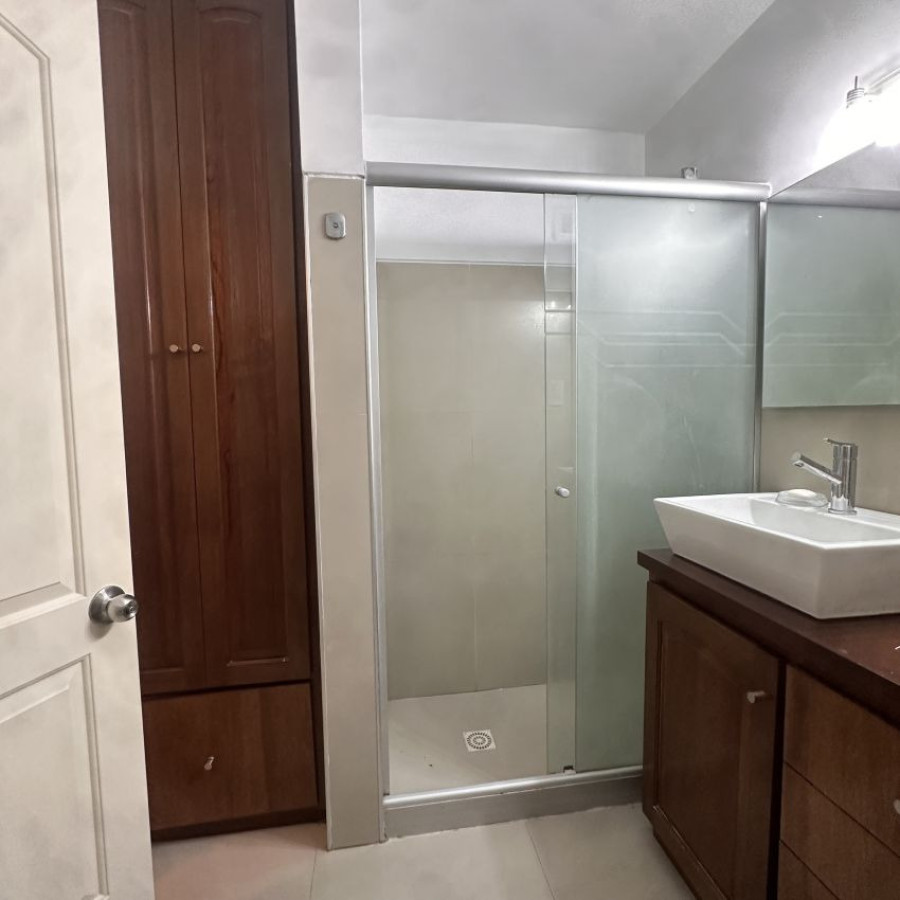 Apartamento ID.227 - Alquiler apartamento, 1 dormitorio amoblado con cochera en Ciudad de la Costa.