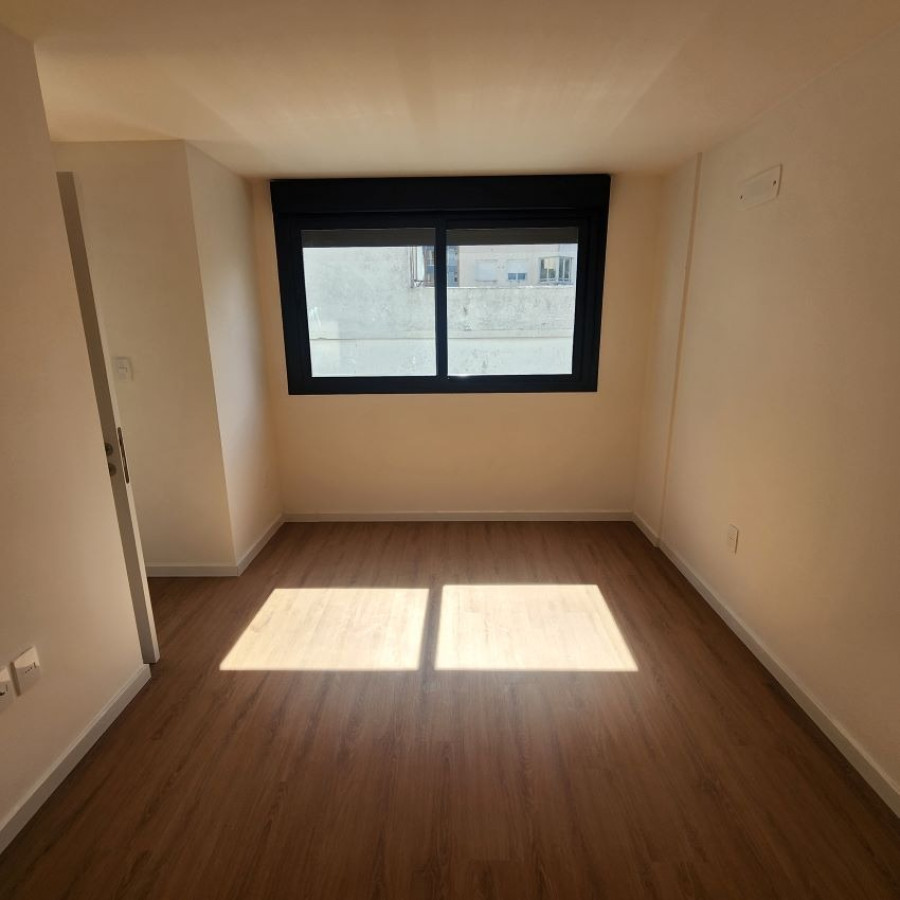 Apartamento ID.32 - Venta Apartamento Cordón Sur Con Renta, 1 Dormitorio A Estrenar.