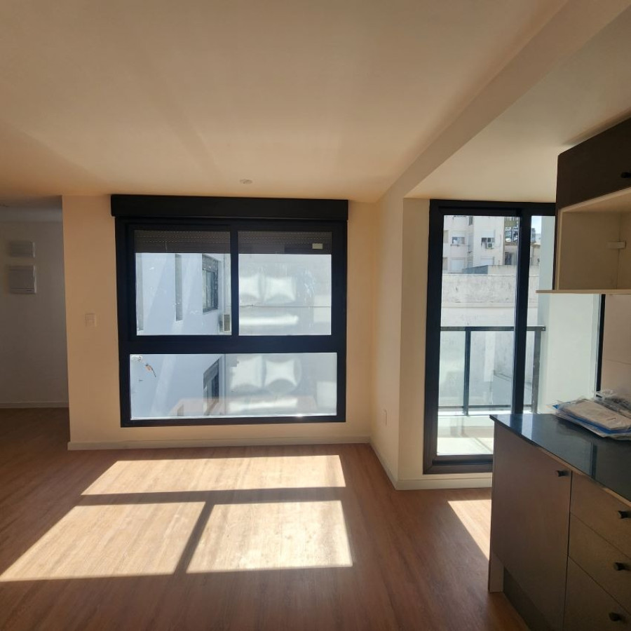 Apartamento ID.32 - Venta Apartamento Cordón Sur Con Renta, 1 Dormitorio A Estrenar.