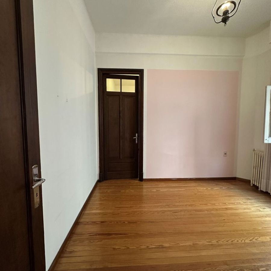 Apartamento ID.51 - Alquiler apartamento en Barrio Sur 2 dormitorios, 2 baños, vestidor y calefacción central.