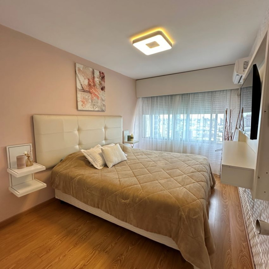 Apartamento ID.37 - Venta Apartamento Parque Batlle 2 Dormitorios Piso 15.