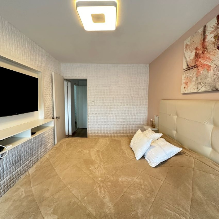 Apartamento ID.37 - Venta Apartamento Parque Batlle 2 Dormitorios Piso 15.