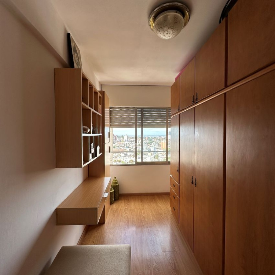 Apartamento ID.37 - Venta Apartamento Parque Batlle 2 Dormitorios Piso 15.