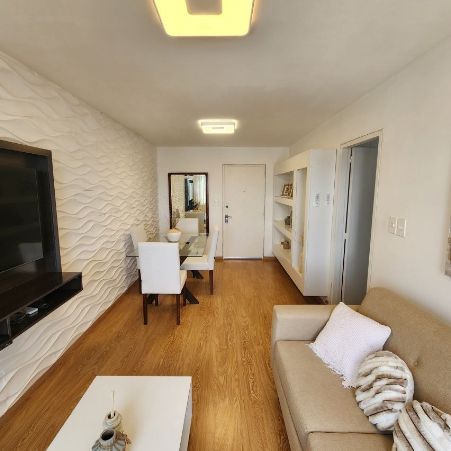 Apartamento ID.37 - Venta Apartamento Parque Batlle 2 Dormitorios Piso 15.