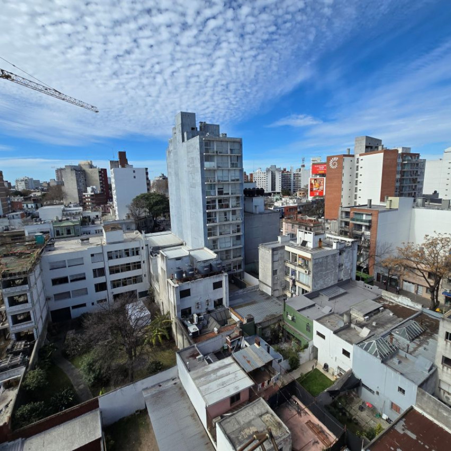 Apartamento ID.190 - Venta apartamento, 1 dormitorio con cochera, Tres Cruces