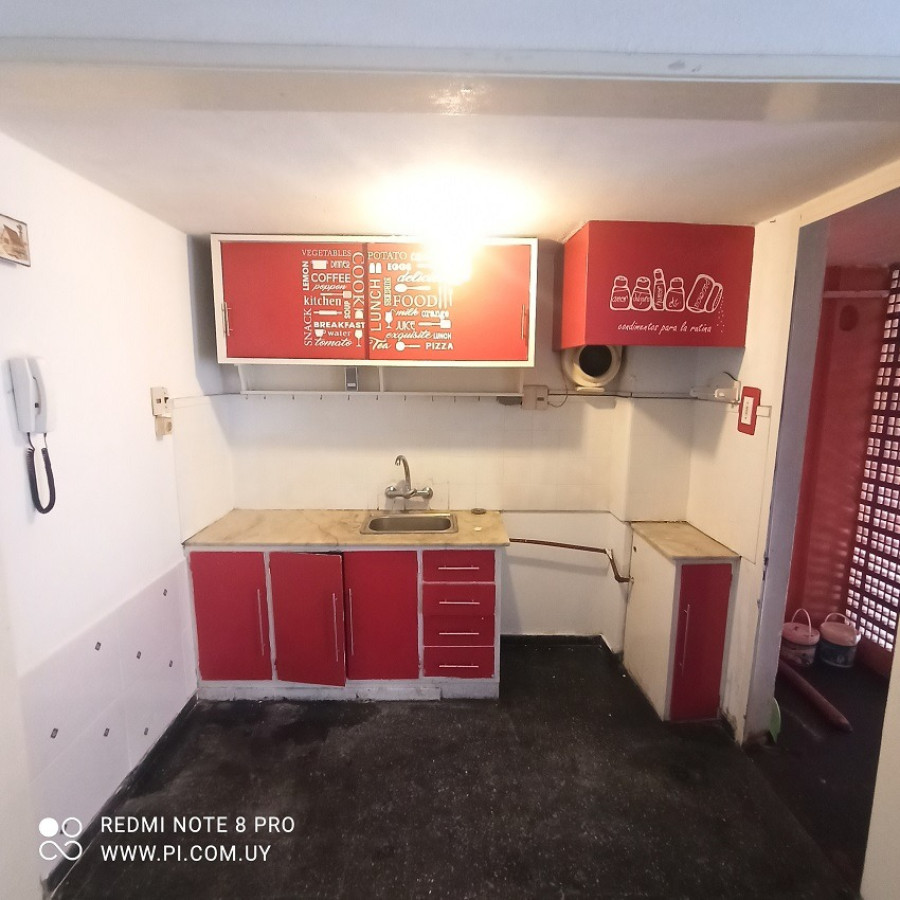 Apartamento ID.39 - Venta Apartamento Barrio Sur Con Renta Ideal Inversor 2 Dormitorios Y Bajos Gastos Comunes.