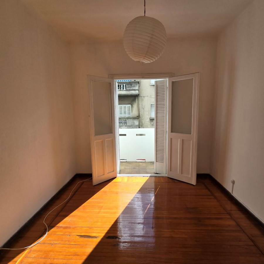 Apartamento ID.140 - Alquiler apartamento en Cordón Norte 2 dormitorios.