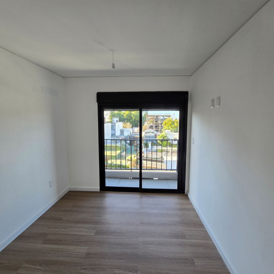 Apartamento ID.77 - Alquiler apartamento en La Blanqueada 1 dormitorio y garaje.