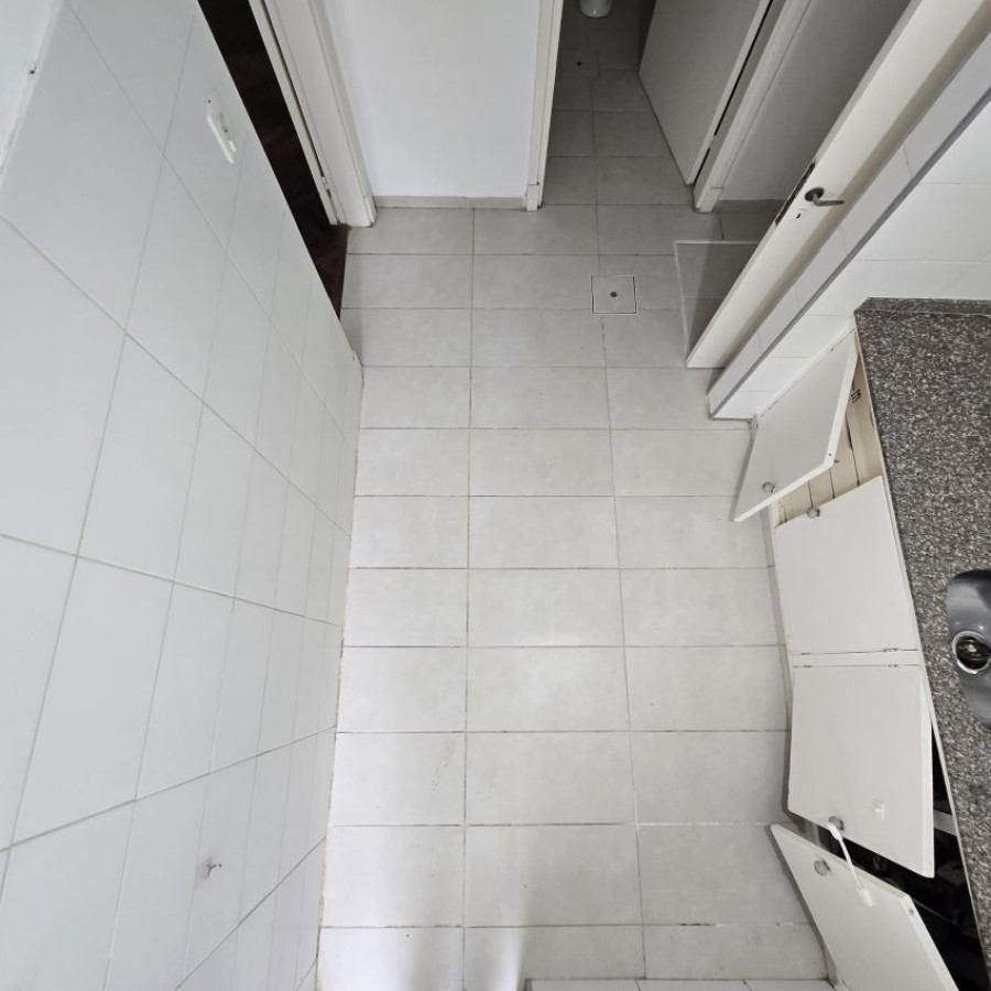 Apartamento ID.155 - Alquiler apartamento en Larrañaga 2 dormitorios y patio con bajos gastos comunes.