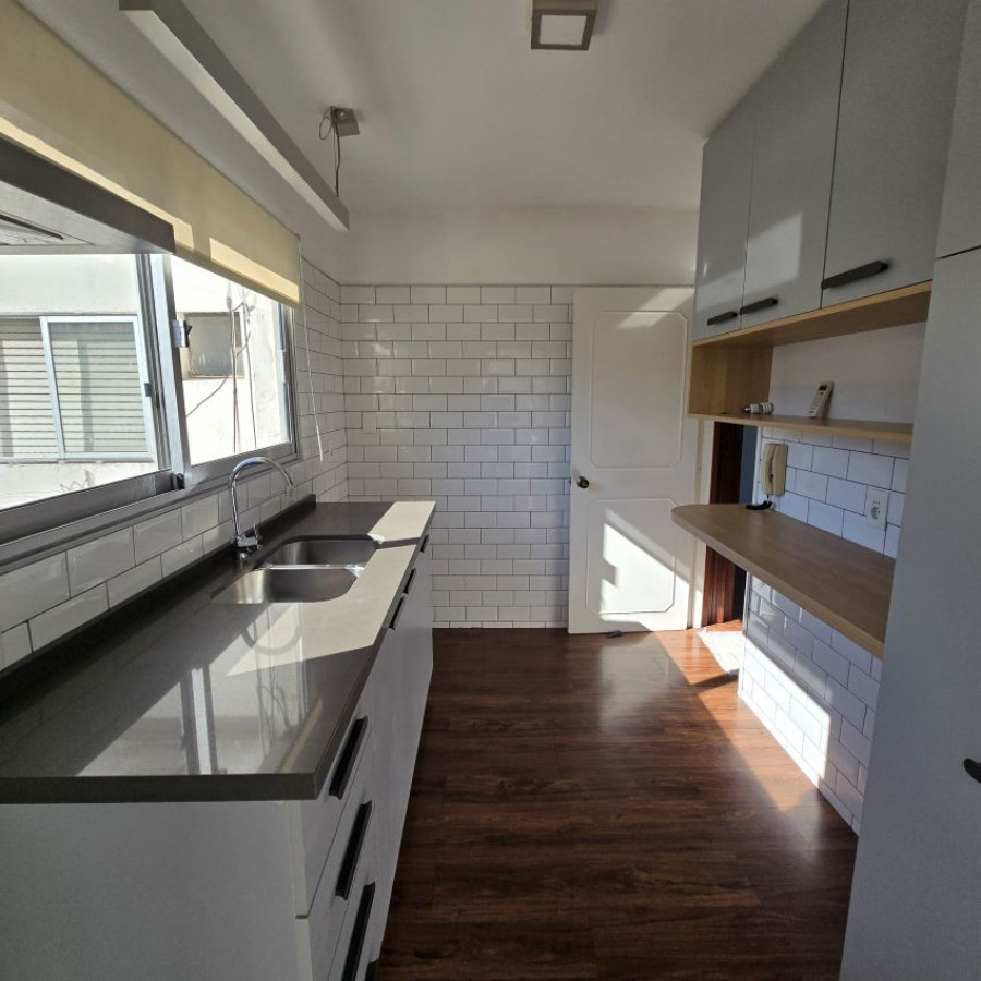 Apartamento ID.90 - Alquiler apartamento en Tres Cruces 2 dormitorios.