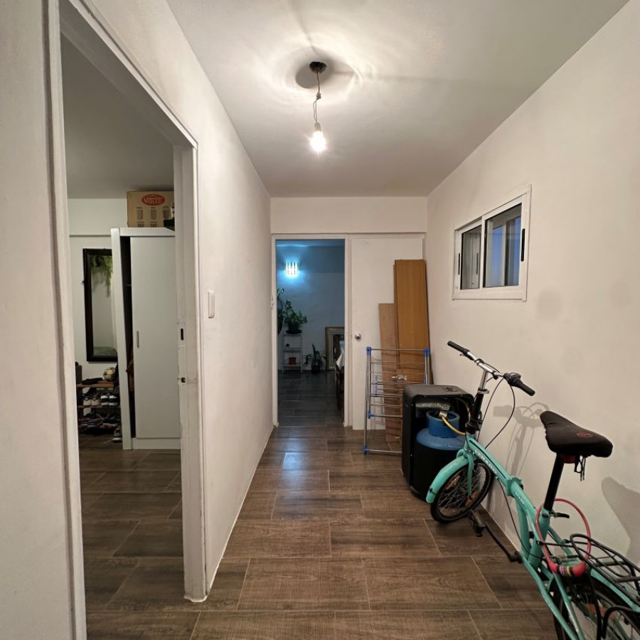 Apartamento ID.83 - Alquiler Centro 2 dormitorios piso 10 con gastos comunes y tributos incluidos.