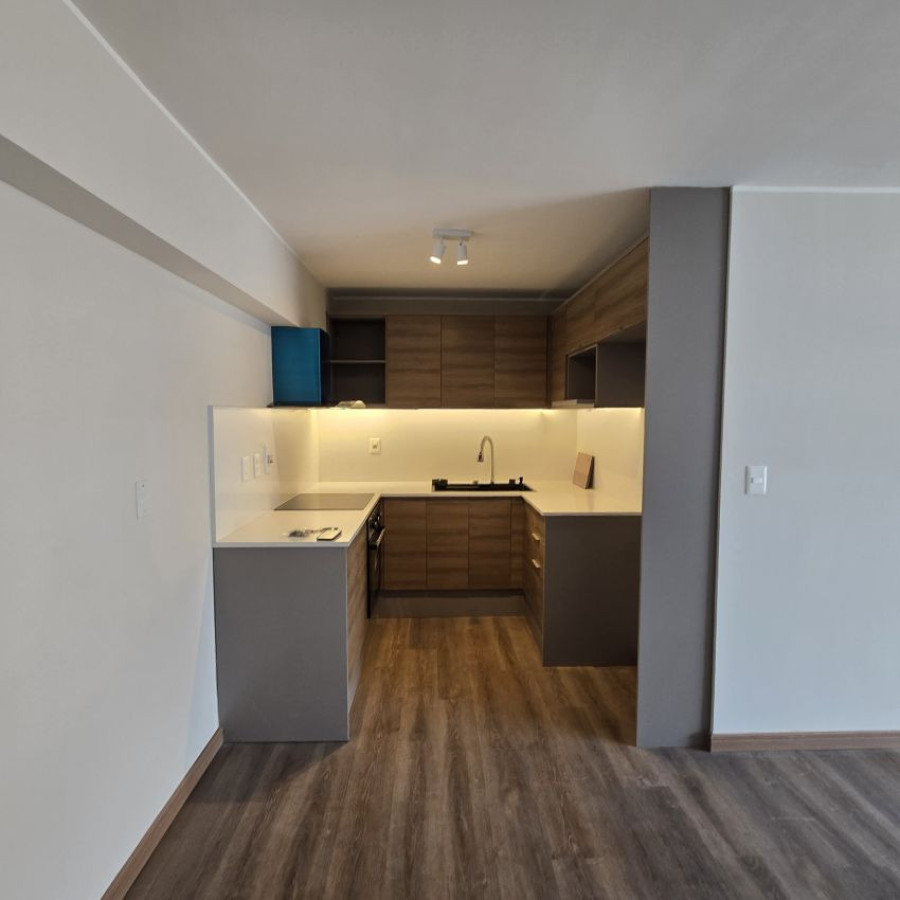 Apartamento ID.171 - Alquiler apartamento en Pocitos 1 dormitorio con garaje a estrenar.
