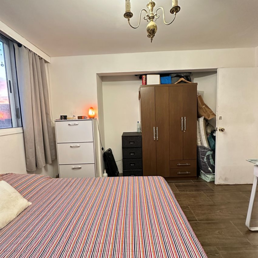 Apartamento ID.83 - Alquiler Centro 2 dormitorios piso 10 con gastos comunes y tributos incluidos.