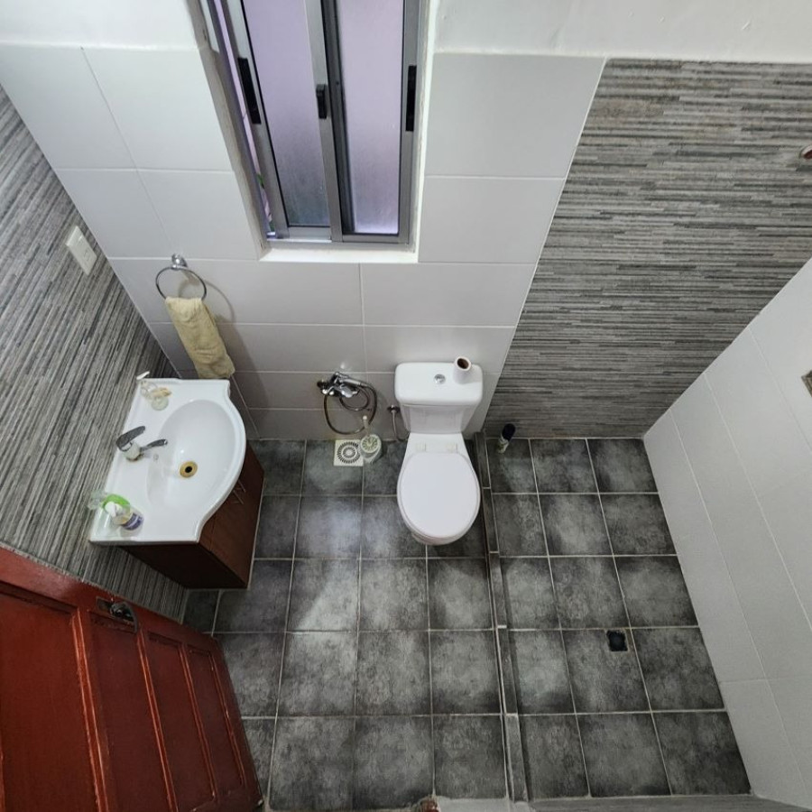 Apartamento ID.5 - Venta Apartamento, Tres Cruces, 2 Dormitorios, Baño, Toilette, Patio. Entrega Más Saldo.