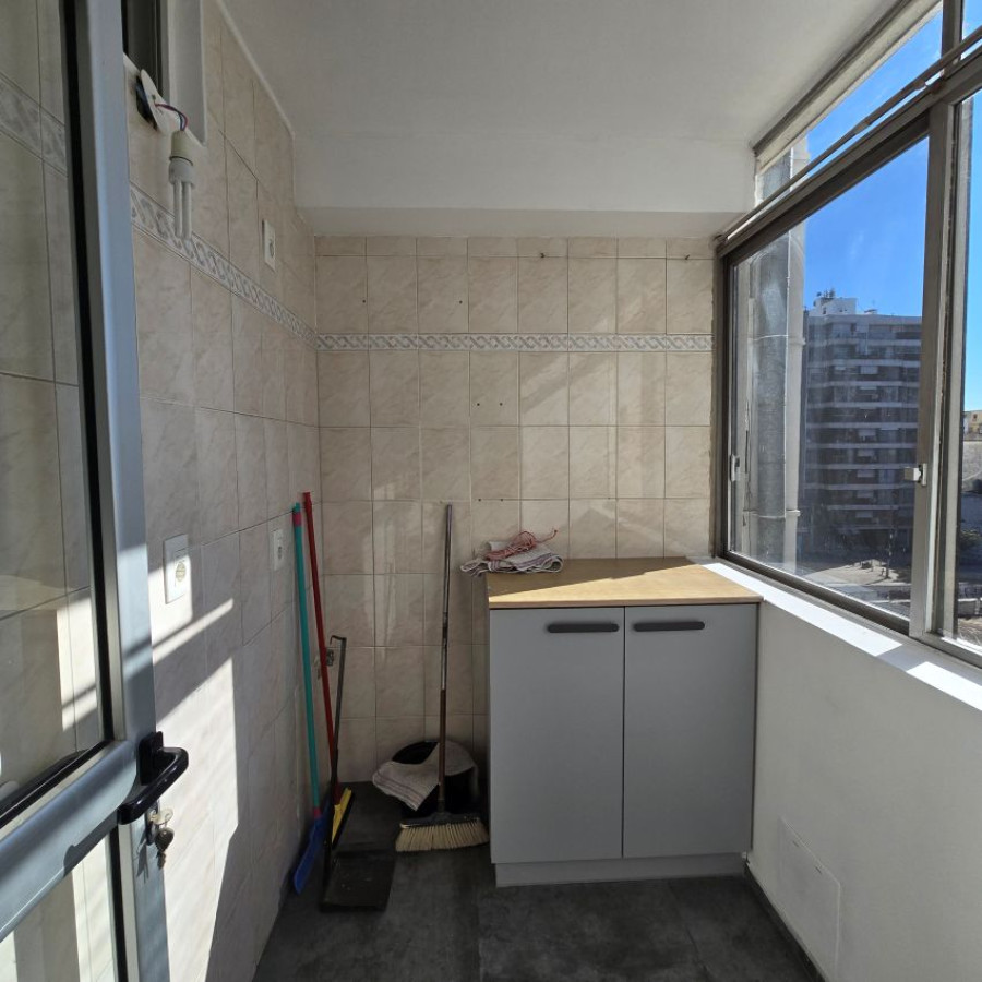 Apartamento ID.90 - Alquiler apartamento en Tres Cruces 2 dormitorios.
