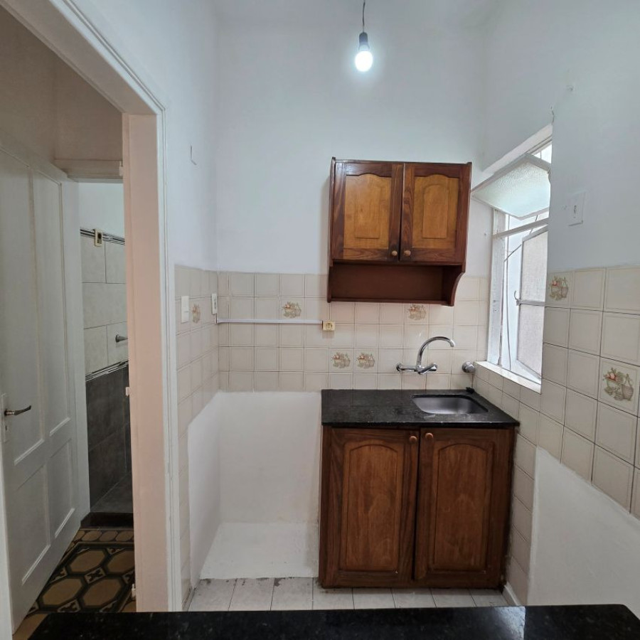 Apartamento ID.140 - Alquiler apartamento en Cordón Norte 2 dormitorios.