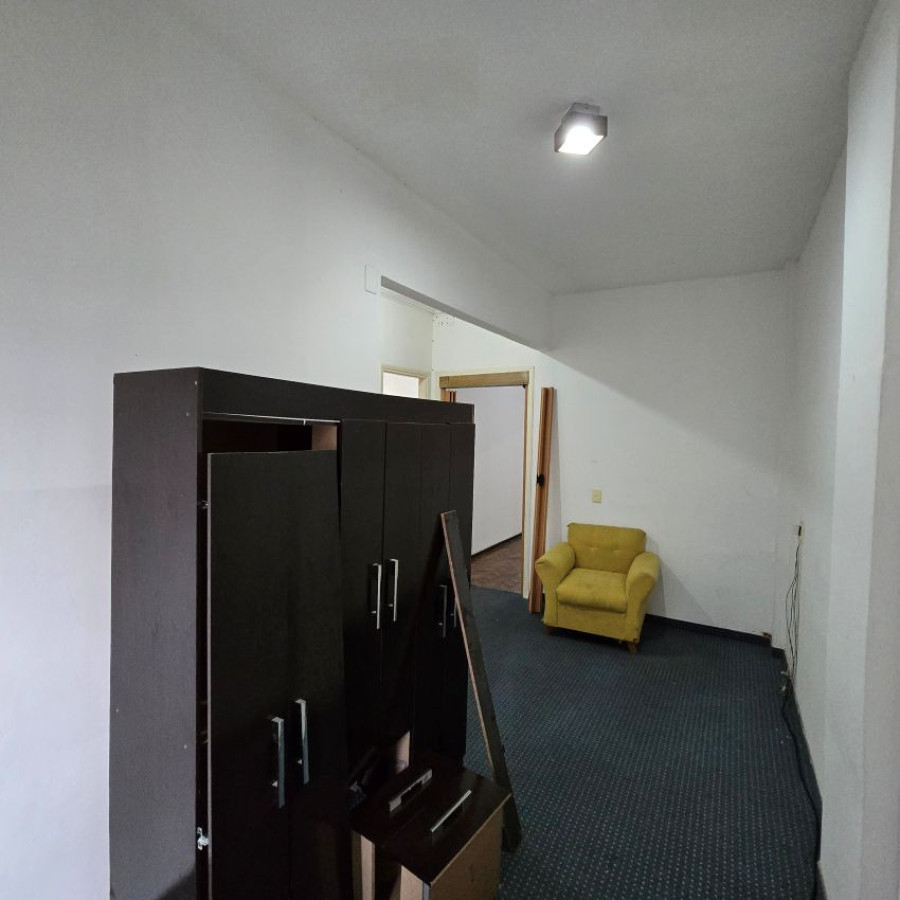 Apartamento ID.194 - Alquiler apartamento Ciudad Vieja 96 mt2, 2 dormitorios.
