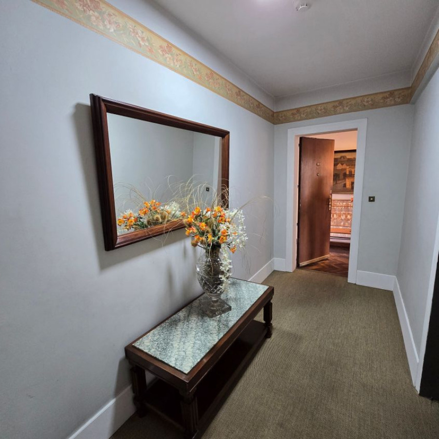 Apartamento ID.170 - Alquiler penthouse en Pocitos 2 dormitorio con garaje y amoblado.