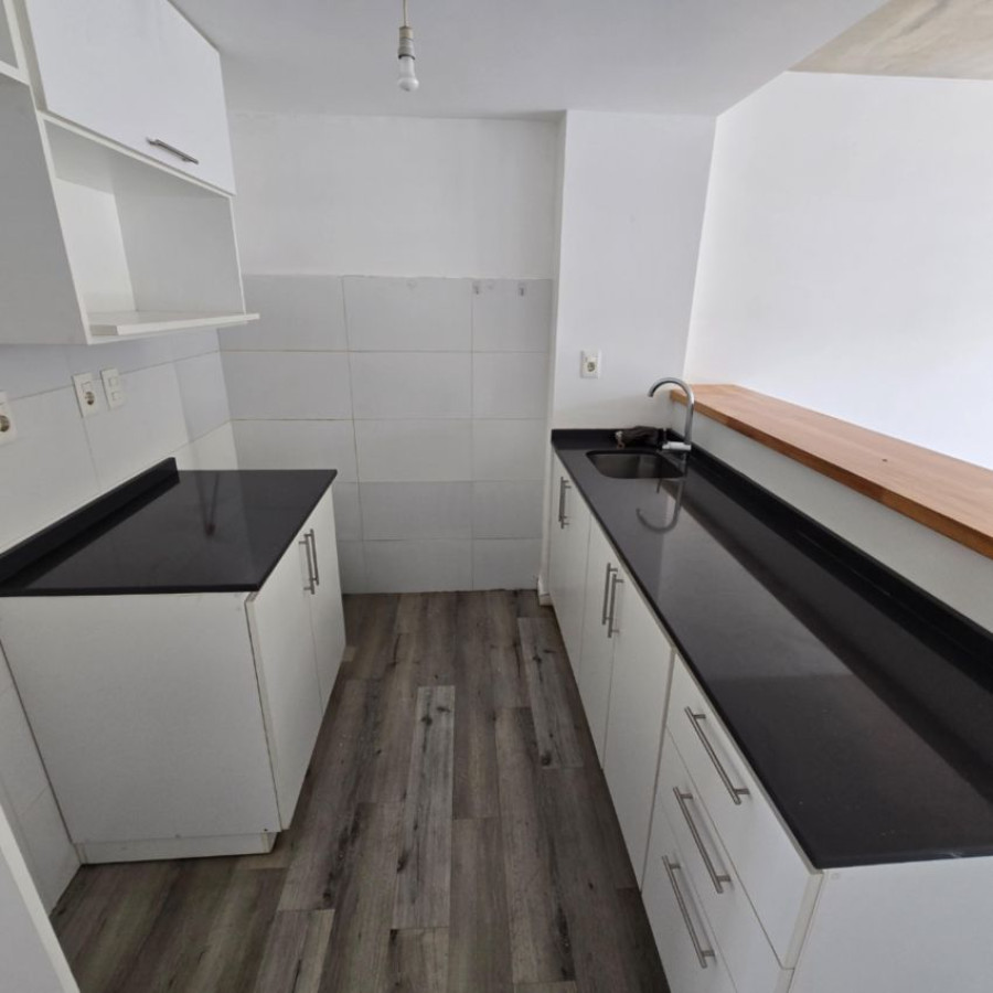 Apartamento ID.59 - Alquiler apartamento La Blanqueada 1 dormitorio con patio.