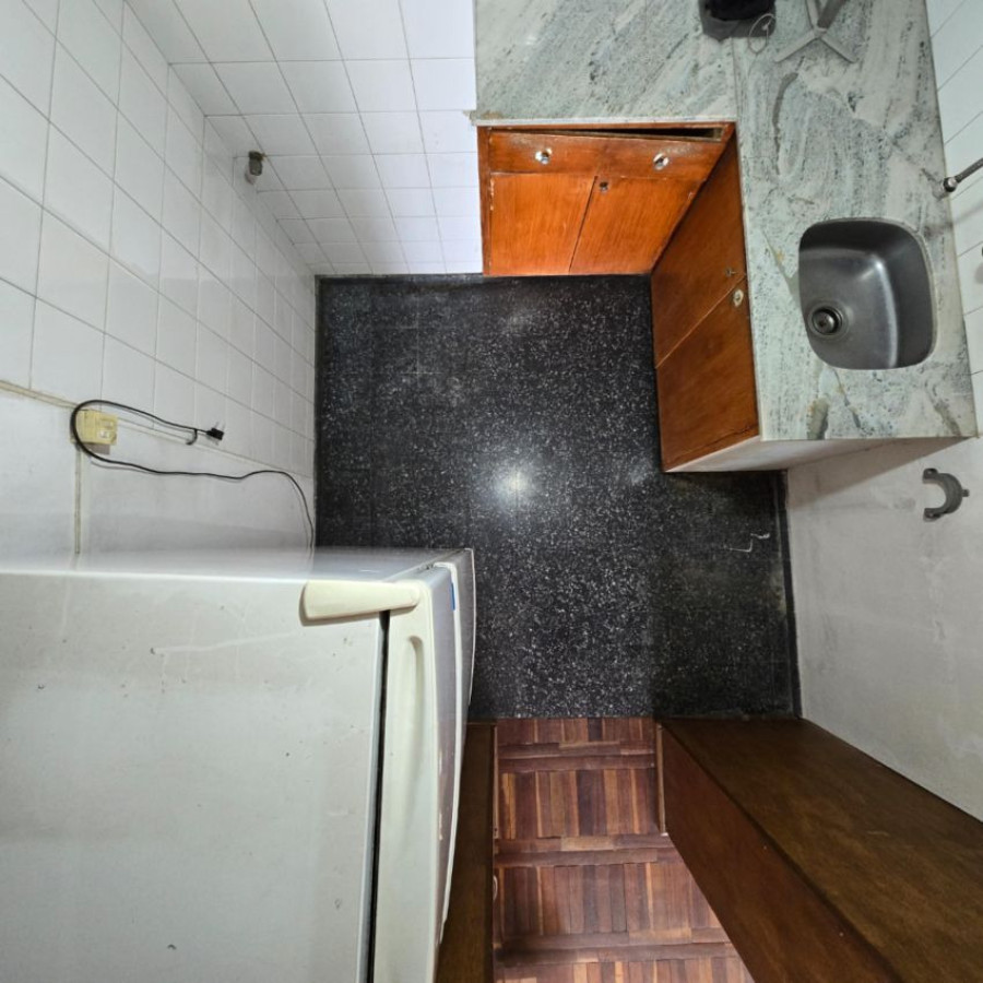Apartamento ID.190 - Venta apartamento, 1 dormitorio con cochera, Tres Cruces
