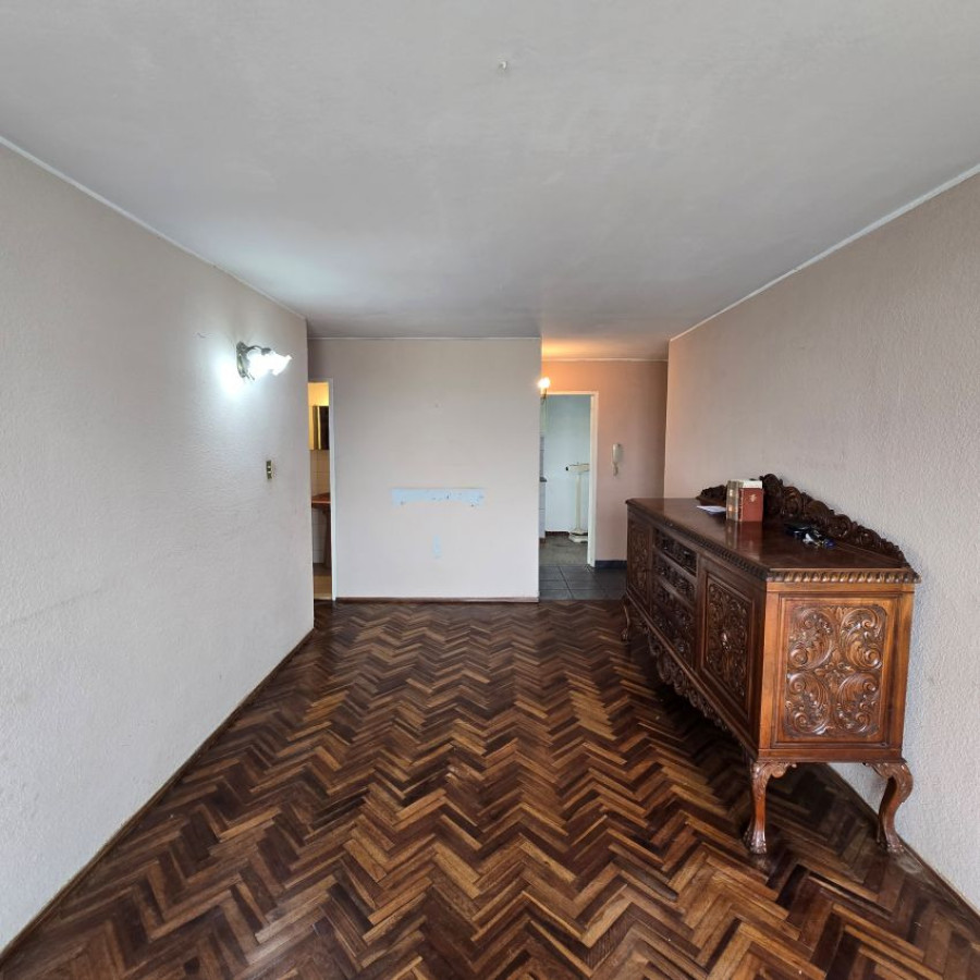 Apartamento ID.232 - Venta apartamento, 3 dormitorios, balcón, terraza y cocina definida, Aguada