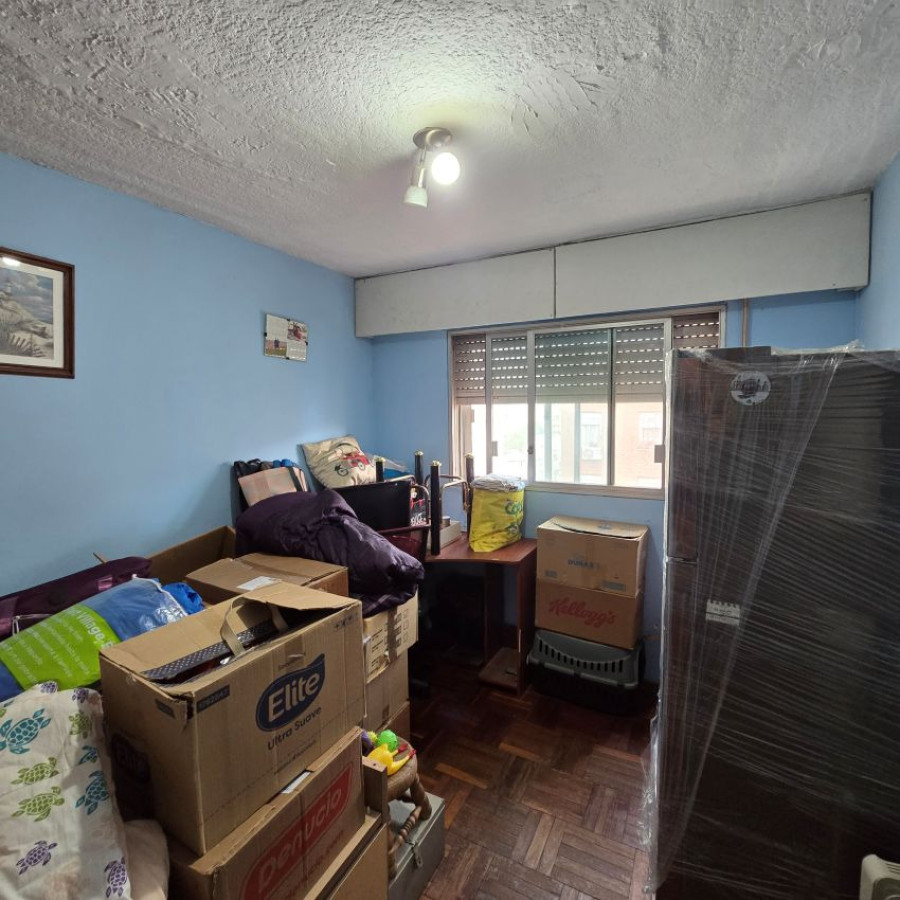 Apartamento ID.120 - Venta apartamento Centro 3 dormitorios, 2 baños y terraza al frente en piso 14.